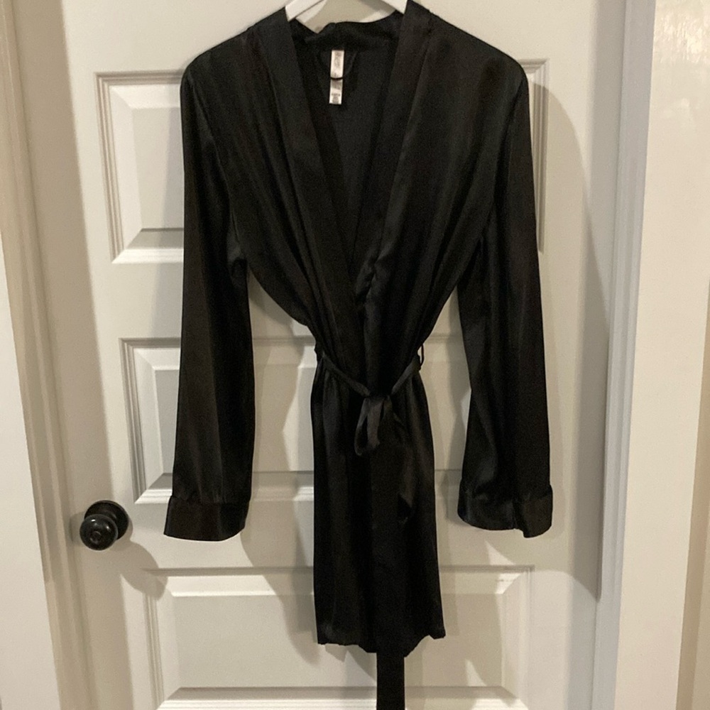 Gilligan & O'Malley Black Satin Robe